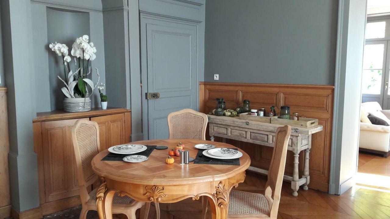 Chambre D'Hotes Les Rives De La Tronne Mer Eksteriør billede