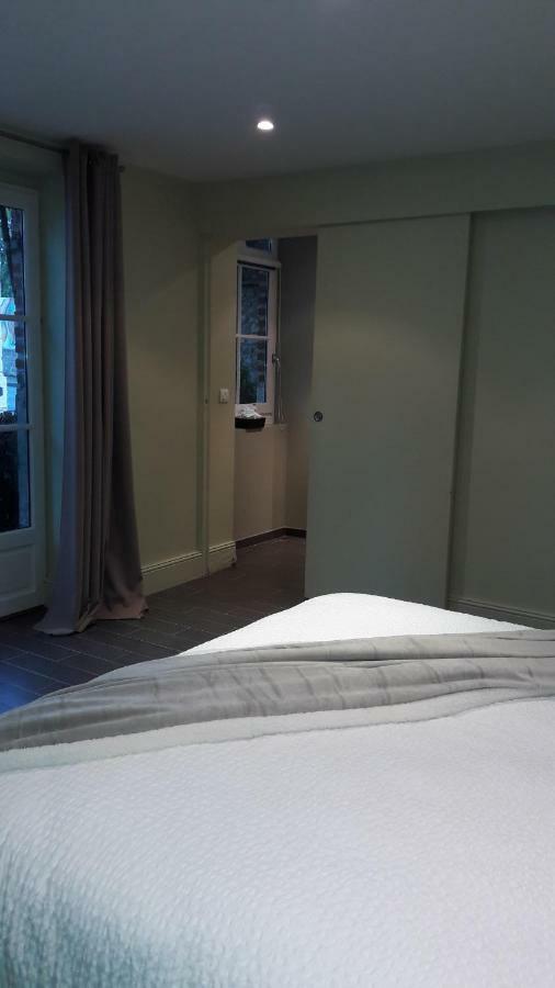 Chambre D'Hotes Les Rives De La Tronne Mer Eksteriør billede