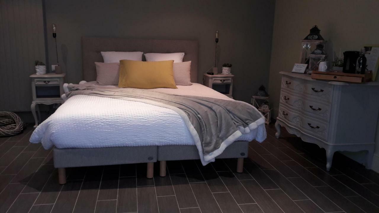 Chambre D'Hotes Les Rives De La Tronne Mer Eksteriør billede